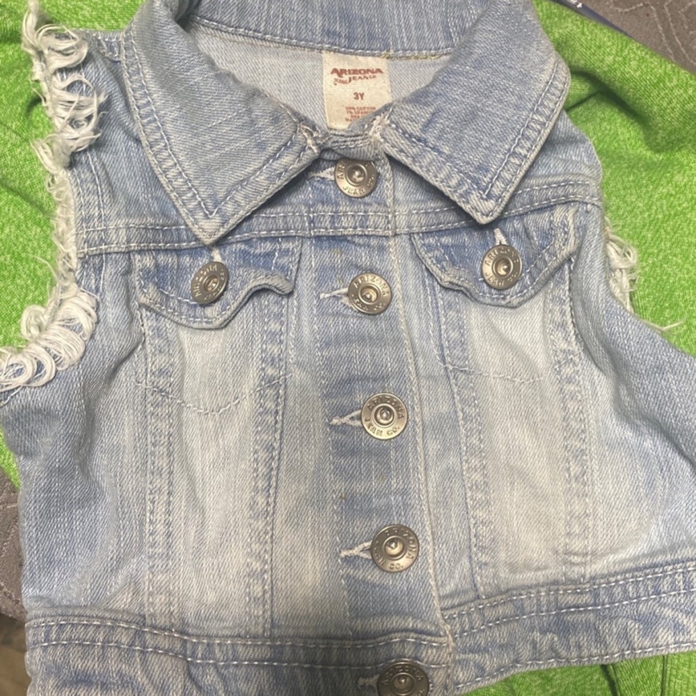Sleeveless Jean Jacket